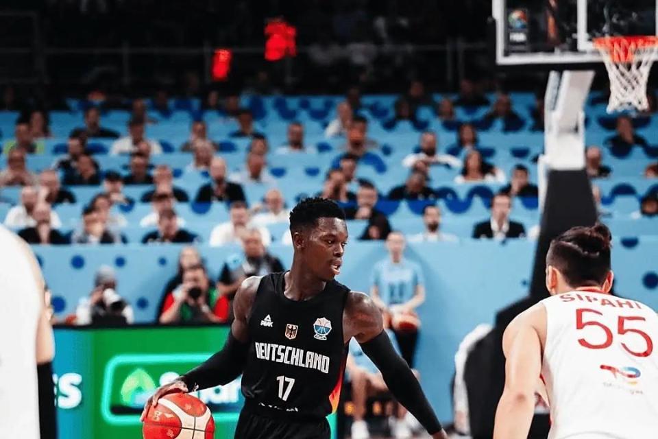 img, 当选本届欧, 几乎是空篮 img, 当选本届欧, 几乎是空篮