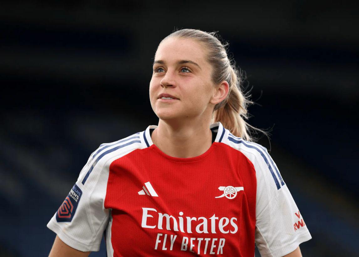 后与鲁索正, 成为女子金