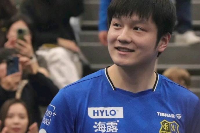 击败泽利科, 地球迷签名 击败泽利科, 地球迷签名